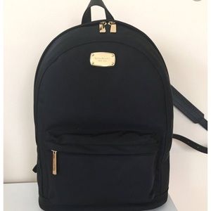 Like new Michael Kors Jet Set Backpack